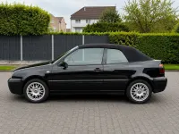 Gebraucht VW Golf 116 PS (85 kW) 2002 Schwarz Cabrio