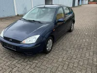 Gebraucht Ford Focus 75 PS (55 kW) 2001 Blau Limousine