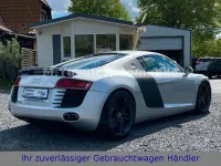 Gebraucht Audi R8 Coupé Sport 420 PS (308 kW) 2008 Eissilber metallic sideblade a Coupé