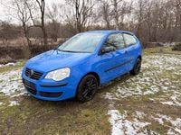 Gebraucht VW Polo 60 PS (44 kW) 2007 Blau Kleinwagen