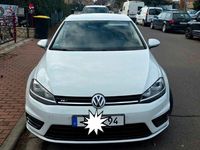 Gebraucht VW Golf VII Design 122 PS (89 kW) 2014 Weiß Limousine