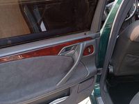 Second-hand Mercedes E200 Elegance 163 CP (119 kW) 2000 Verde Berlinǎ
