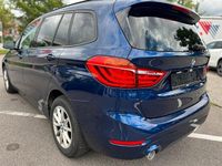 Gebraucht BMW 216 Advantage 116 PS (85 kW) 2018 Blau Kombi