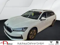Gebraucht Skoda Superb Selection 150 PS (110 kW) 2025 Purity weiss (weiß) Kombi