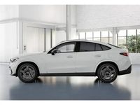 Gebraucht Mercedes GLC300e 197 PS (144 kW) 2025 Unilack polarweiss Coupé