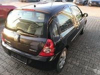 Gebraucht Renault Clio II 75 PS (55 kW) 2007 Schwarz Kleinwagen