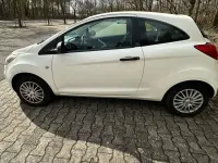 Gebraucht Ford Ka Trend 69 PS (50 kW) 2009 Weiß Kleinwagen