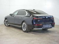 Gebraucht BMW i7 400 kW (544 PS) 2025 Carbonschwarz met. Limousine