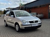 Gebraucht VW Polo Comfortline 75 PS (55 kW) 2002 Silber Limousine