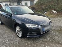Gebraucht Audi A4 S-Line 190 PS (139 kW) 2018 Blau Limousine