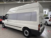 Second-hand Ford Transit 116 CP (85 kW) 2006 Alb Monovolum