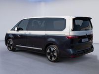 Neu VW Multivan 150 PS (110 kW) 2026 Candyweiß/ starlight blue me Van