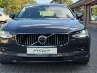 Gebraucht Volvo V90 Momentum 190 PS (139 kW) 2020 Grau Kombi