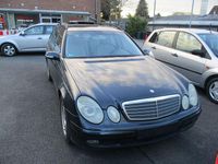 Gebraucht Mercedes E220 150 PS (110 kW) 2004 Schwarz Kombi