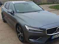 Gebraucht Volvo V60 150 PS (110 kW) 2020 Grau Kombi
