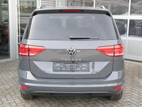 Neu VW Touran Edition 150 PS (110 kW) 2026 Delfingrau metallic Van / Kleinbus