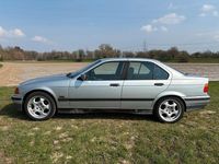 Second-hand BMW 320 150 CP (110 kW) 1996 Argintiu Berlinǎ