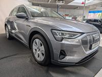 Gebraucht Audi e-tron Basis 230 kW (313 PS) 2022 Grau SUV