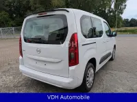 Gebraucht Opel Combo Life Edition 102 PS (75 kW) 2022 Weiß Van / Kleinbus