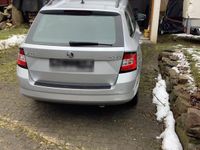 Gebraucht Skoda Fabia Active 90 PS (66 kW) 2018 Silber Kombi