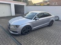 Gebraucht Audi A3 S-Line 179 PS (131 kW) 2015 Silber Limousine