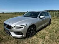 Gebraucht Volvo V60 Momentum 190 PS (139 kW) 2018 Silber Kombi