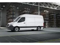 Gebraucht Mercedes Sprinter 170 PS (125 kW) 2023 Arktikweiß Van