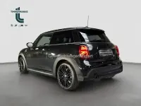 Używany Mini Cooper Classic 136 KM (100 kW) 2023 Czarny Hatchback