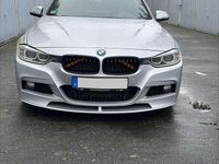 Gebraucht BMW 320 Sport Line 194 PS (142 kW) 2013 Grau Kombi