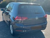 Gebraucht VW Golf VII 116 PS (85 kW) 2018 Grau Limousine