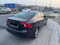 Gebraucht Volvo S60 Momentum 215 PS (158 kW) 2012 Schwarz Limousine