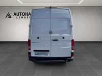 Gebraucht VW Crafter 140 PS (102 kW) 2024 Weiß Van