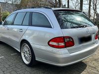 Gebraucht Mercedes E220 Elegance 170 PS (125 kW) 2007 Silber Kombi