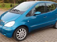 Gebraucht Mercedes A190 Elegance 125 PS (91 kW) 2002 Blau Limousine