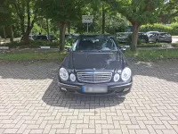 Gebraucht Mercedes E240 177 PS (130 kW) 2004 Schwarz Limousine