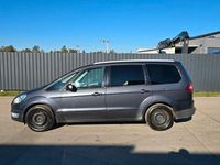 Gebraucht Ford Galaxy Trend 140 PS (102 kW) 2010 Grau Van / Kleinbus