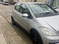 Gebraucht Mercedes A160 82 PS (60 kW) 2011 Silber Van / Kleinbus