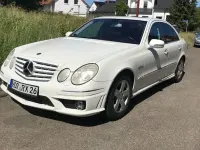 Gebraucht Mercedes E350 AMG 272 PS (200 kW) 2007 Weiß Limousine
