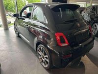 Gebraucht Abarth 595 165 PS (121 kW) 2024 Scorpione schwarz Kleinwagen