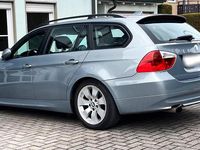 Gebraucht BMW 320 163 PS (119 kW) 2007 Andere farben Kombi
