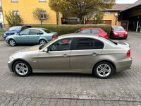 Gebraucht BMW 325 218 PS (160 kW) 2007 Beige Limousine
