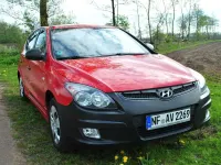 Gebraucht Hyundai i30 Edition 109 PS (80 kW) 2010 Rot Kleinwagen