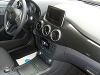 Gebraucht Mercedes B180 122 PS (89 kW) 2013 Grau Van / Kleinbus