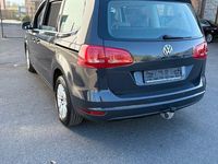 Gebraucht VW Sharan 140 PS (102 kW) 2011 Grau Van / Kleinbus