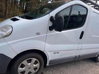 Gebraucht Renault Trafic 110 PS (80 kW) 2013 Weiß Van / Kleinbus