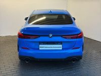 Gebraucht BMW 220 Performance 192 PS (141 kW) 2024 Misano blau metallic Coupé