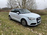 Gebraucht Audi A1 Sportback Ambition 122 PS (89 kW) 2012 Weiß Kleinwagen