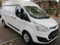Gebraucht Ford Transit Custom Trend 105 PS (77 kW) 2017 Weiß Van / Kleinbus