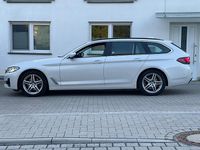 Gebraucht BMW 520 190 PS (139 kW) 2022 Weiß Kombi