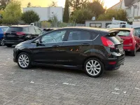 Gebraucht Ford Fiesta Titanium 125 PS (91 kW) 2015 Schwarz Kleinwagen